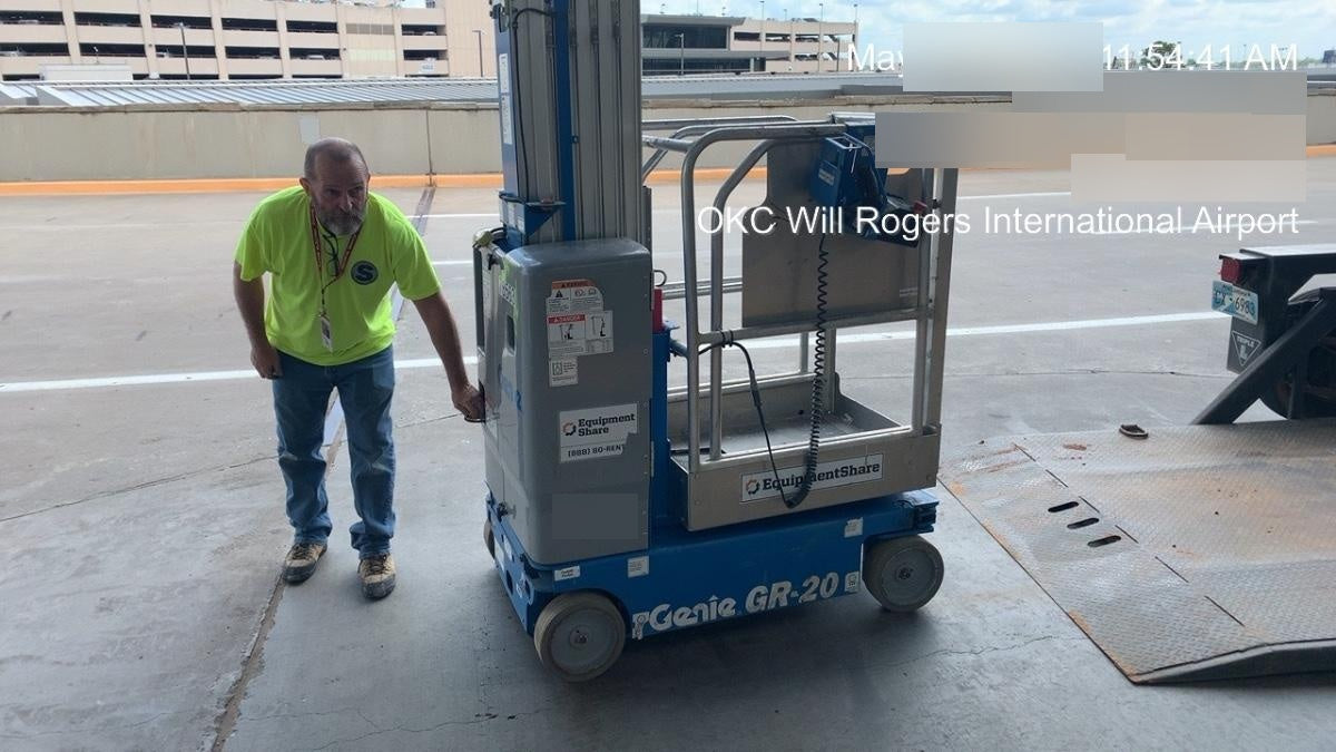 2020 GENIE GR-20