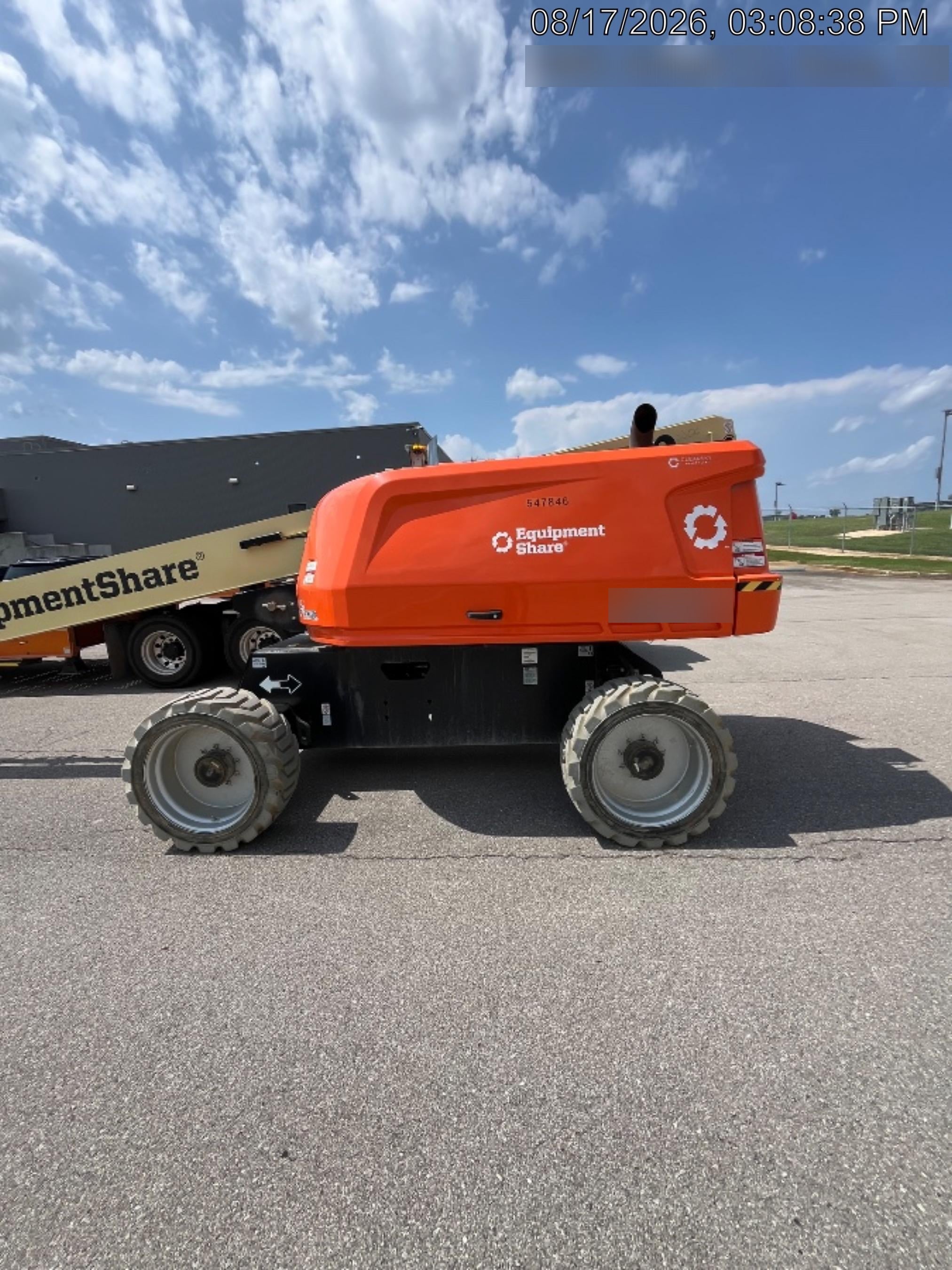 2025 JLG 660SJ