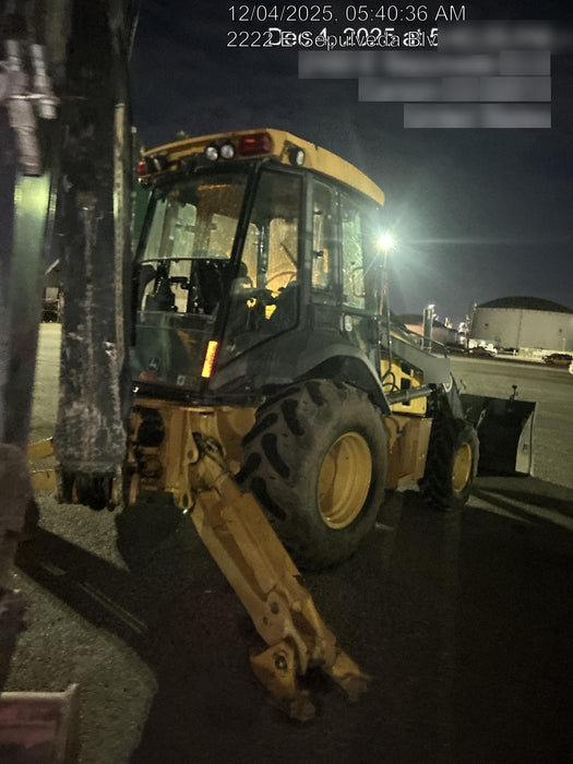 2019 John Deere 410L 4WD, CAB/HVAC, Standard Dipperstick, ISO Controls, Rear Aux Hydraulics, Manual QC w/1.5 Yd Bucket w/Forks, 24" Bucket
