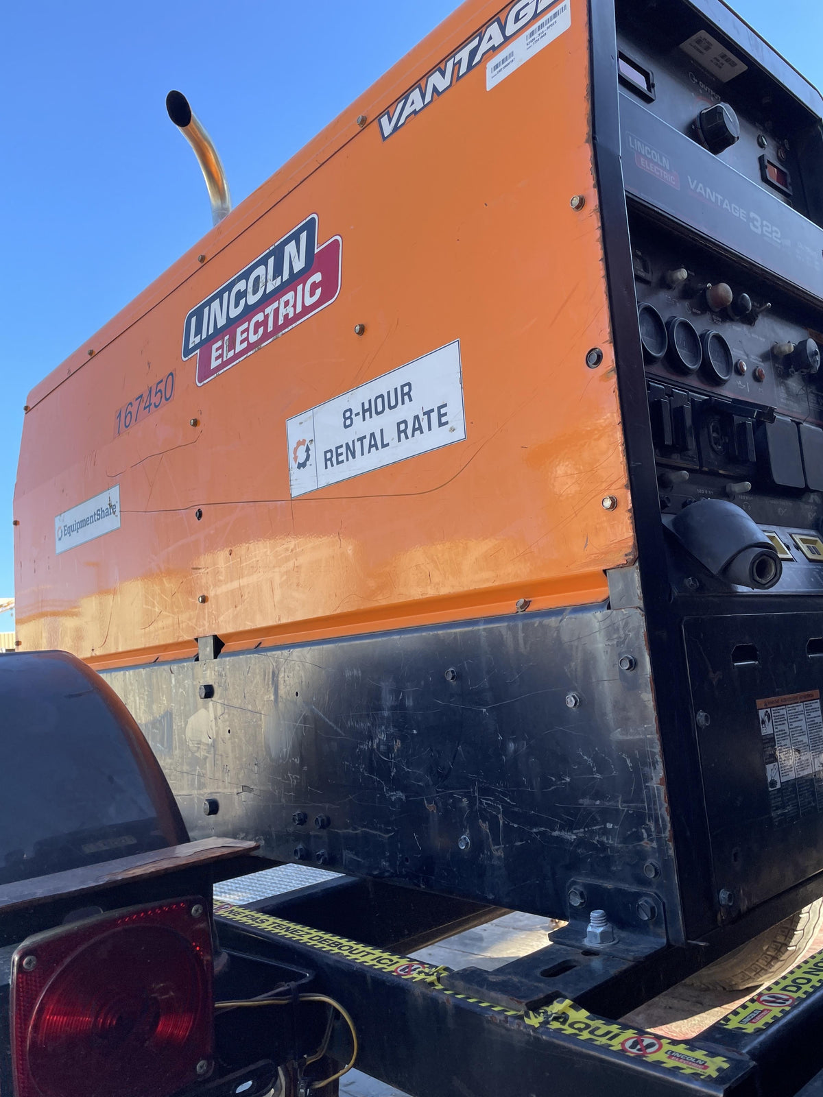2021 Lincoln Electric Vantage 322 Vantage 322 Ready Pak 3 w/ Decals, ORANGE (includes trailer, cable rack, fender light kit) NO Telematics