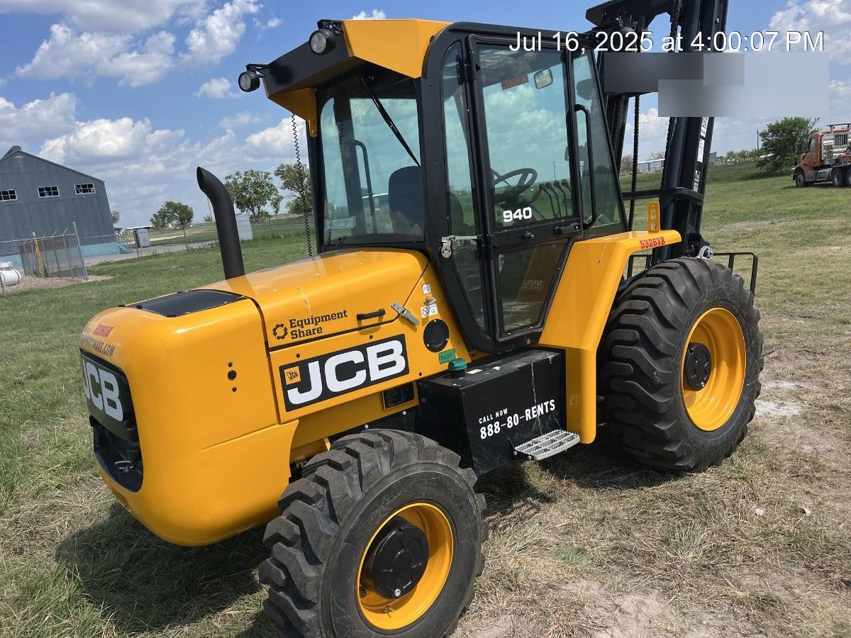 2025 JCB 940-4
