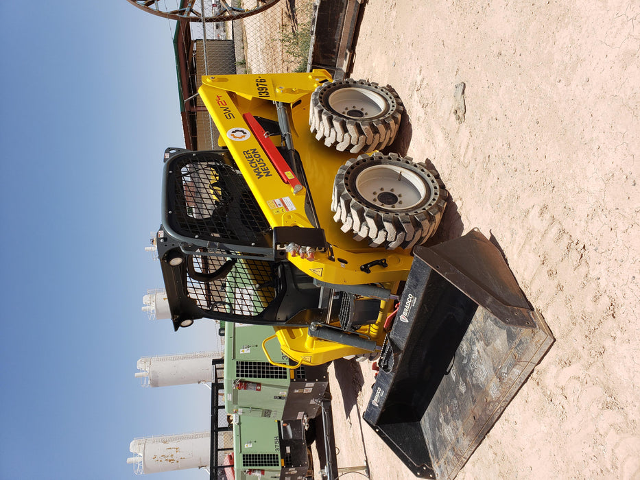 2018 Wacker Neuson SW24 SW24 8k Wheeled Skid Loader, Canopy , ISO , Bucket Leveling, 75" Bucket LP w/ Teeth