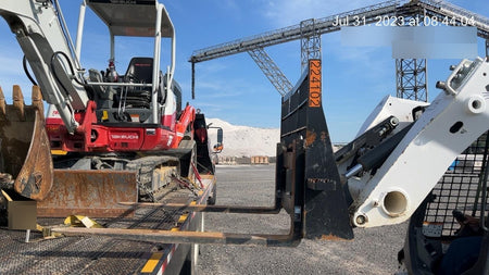2022 ARROW MATERIAL HANDLING 48" Pallet Forks - Arrow