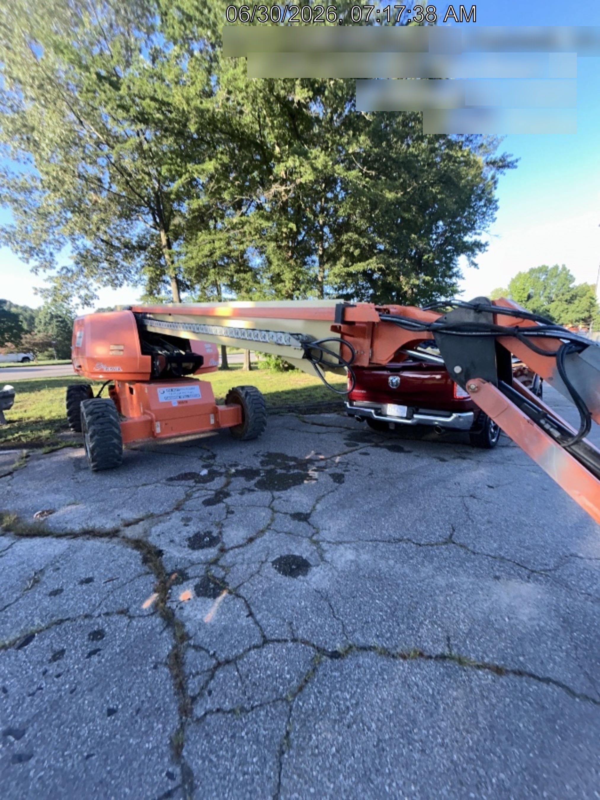 2019 JLG 660SJ