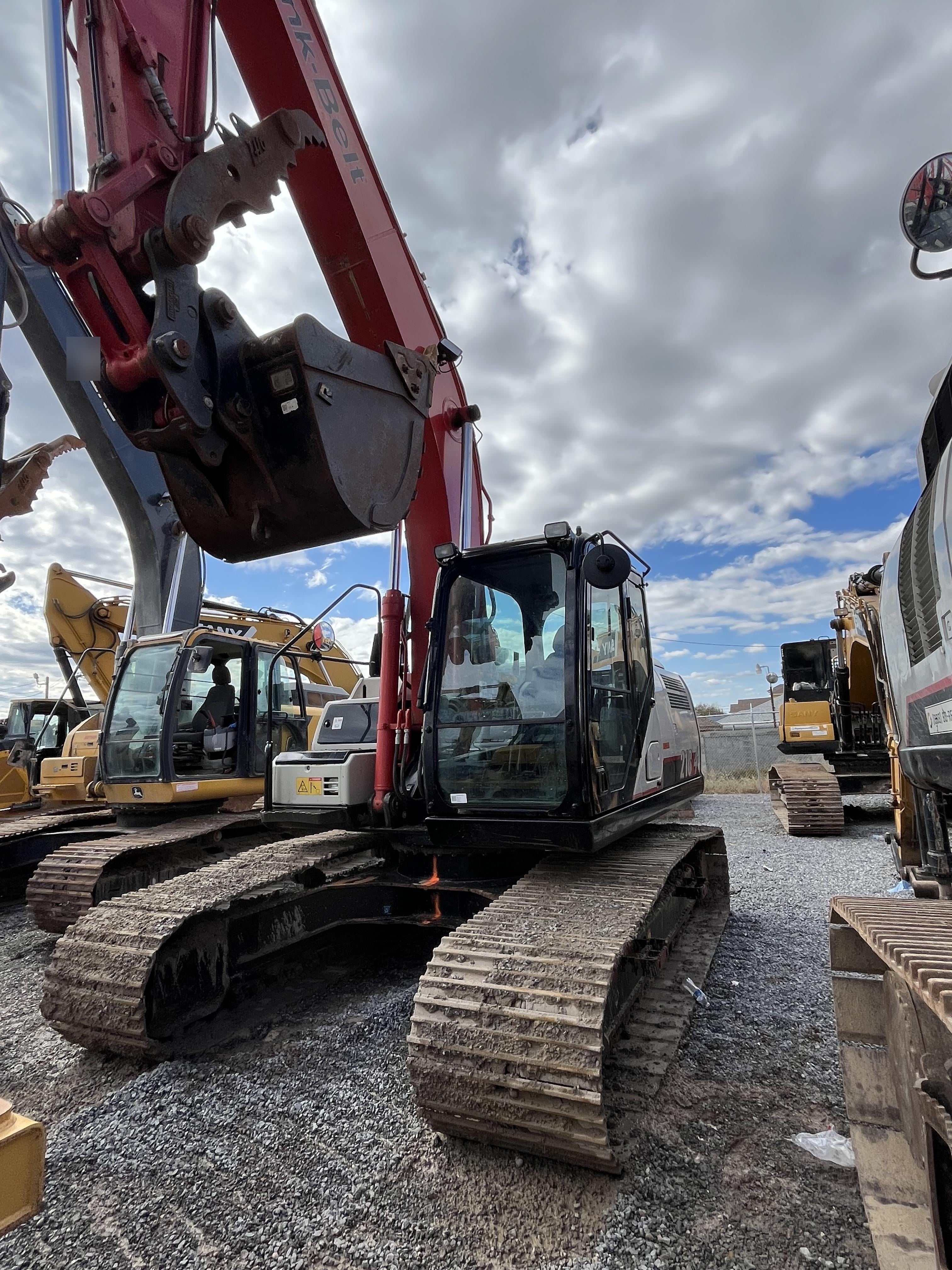 2023 LINK-BELT 210X4EX