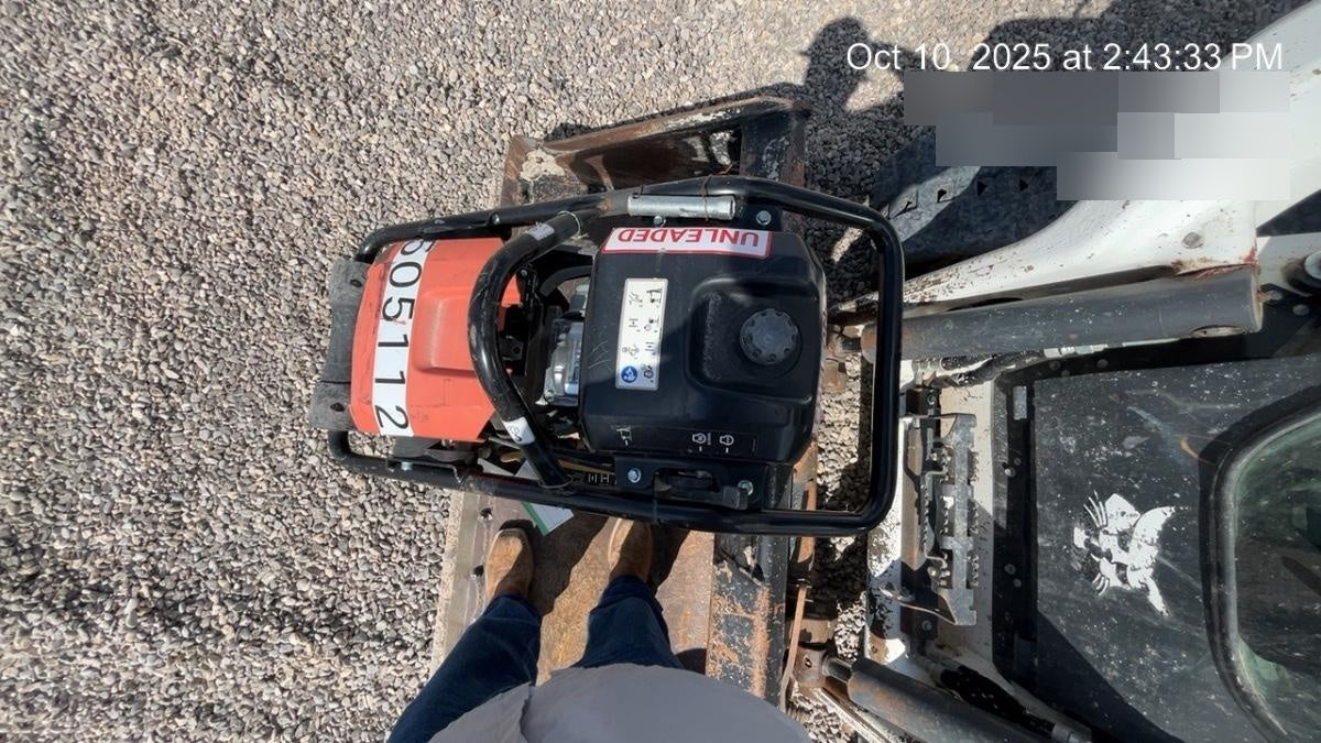 2025 HUSQVARNA LT6005