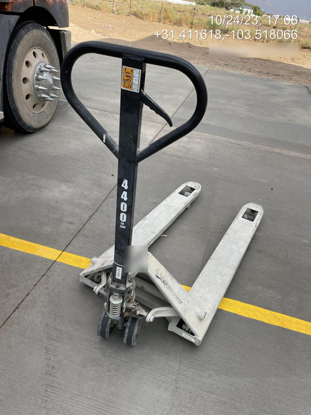 2022 STRONGWAY 4400 lb Pallet Jack