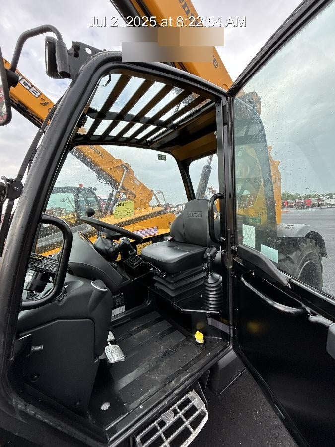 2025 JCB 512-56