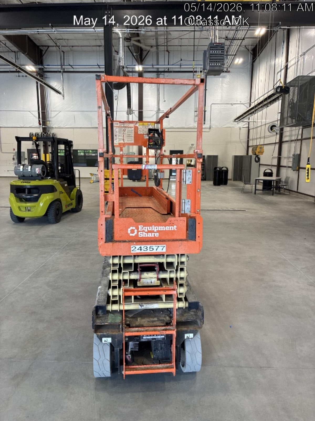 2022 JLG ES2632