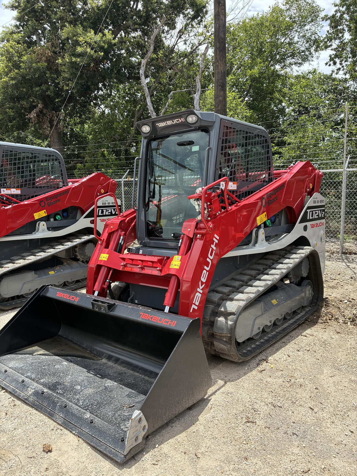 2026 TAKEUCHI TL12V2-CR