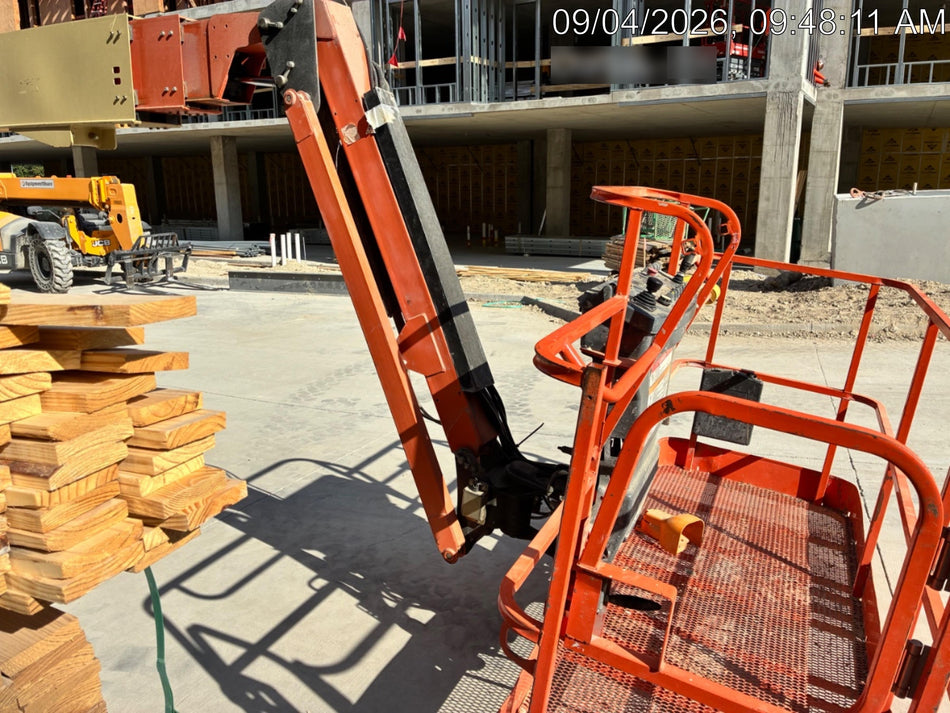 2016 JLG 860SJ