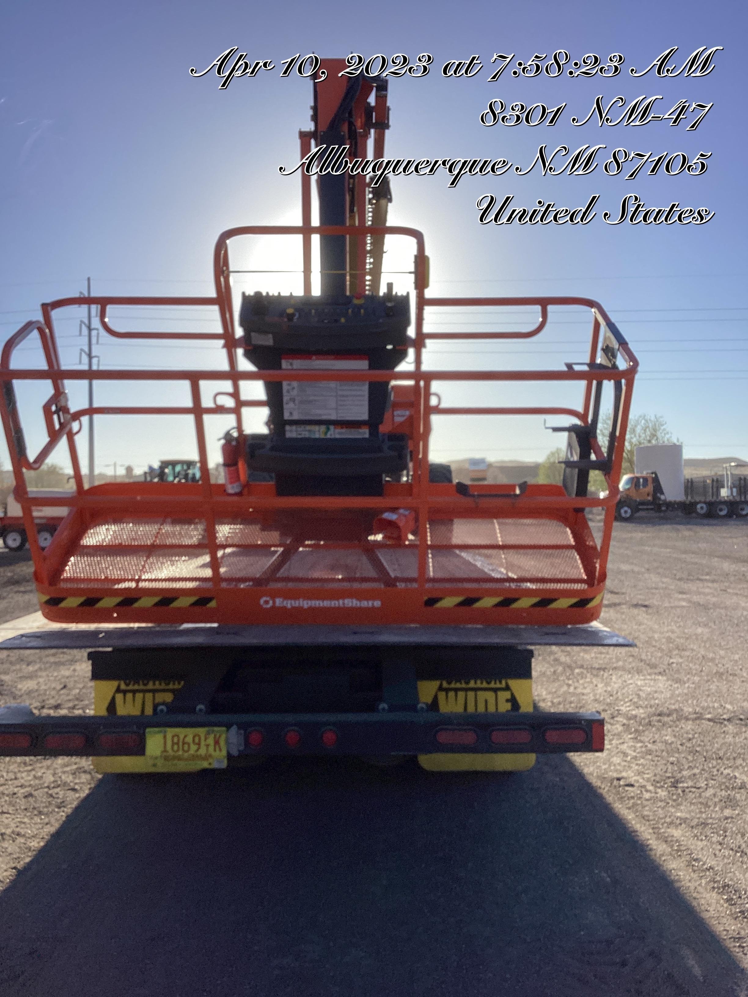 2023 JLG 860SJ