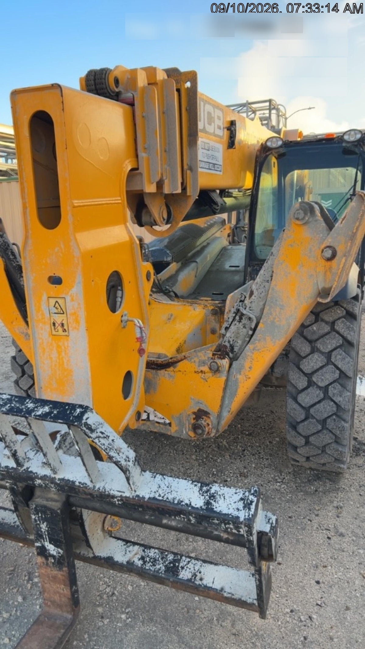 2025 JCB 510-56