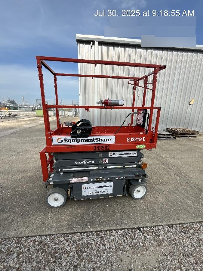 2023 SKYJACK SJ3219