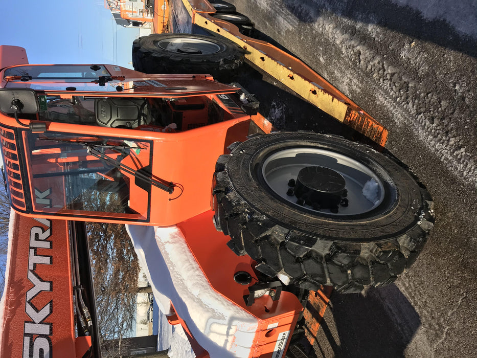 2019 Skytrak 6036 Cab/Heat/Air, Solid Tires, LED Work Lights, Beacon w/50" Carriage, 48" Pallet Forks
