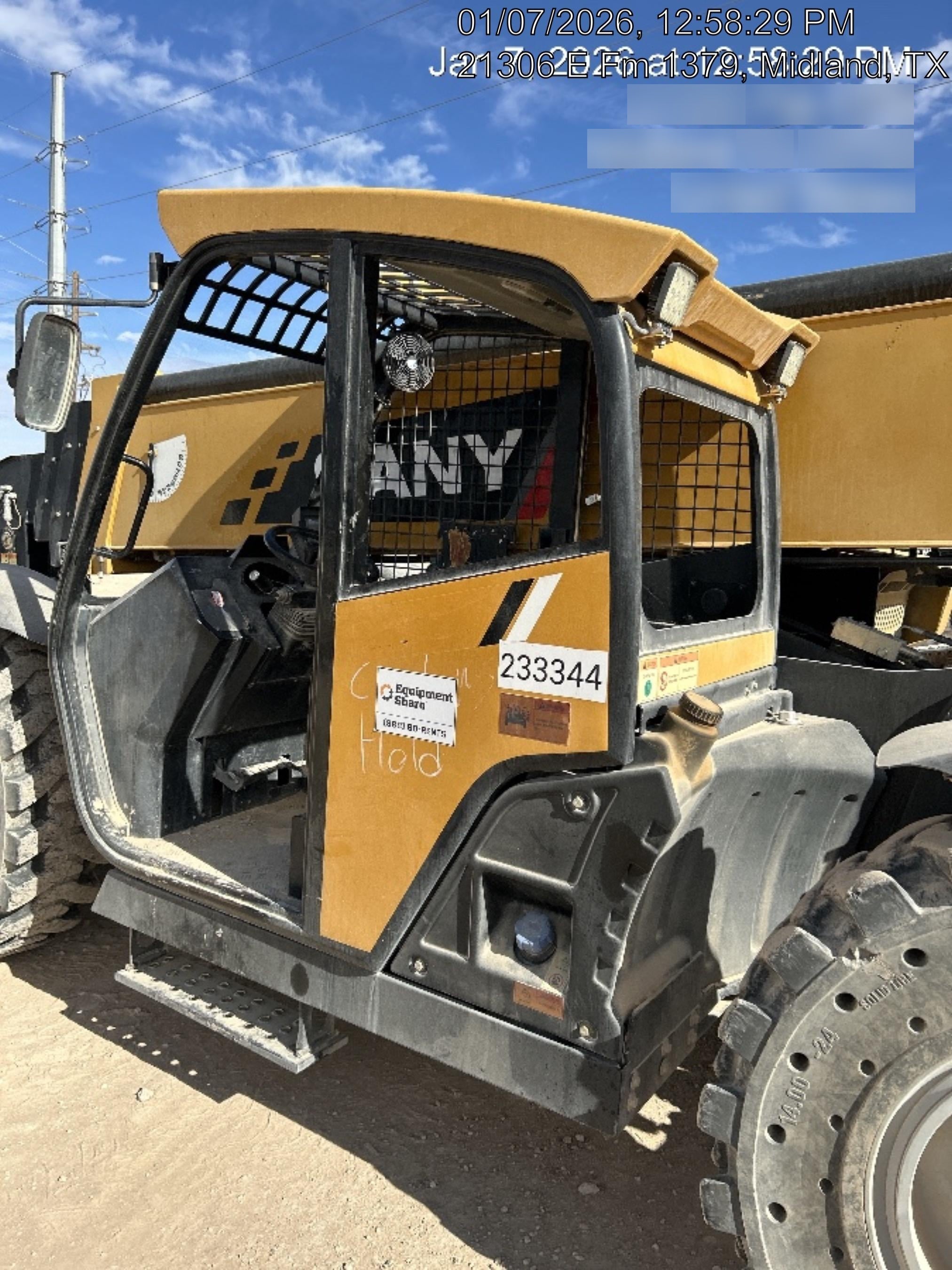 2022 SANY STH1256