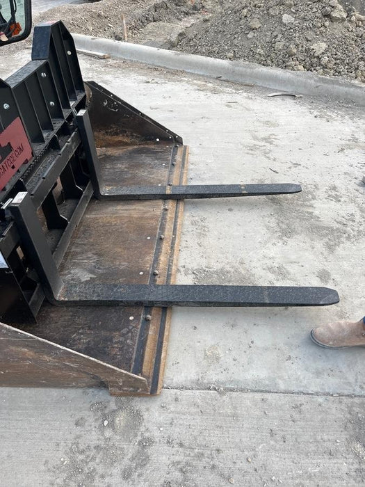 2020 BOBCAT PALLET FORKS HD