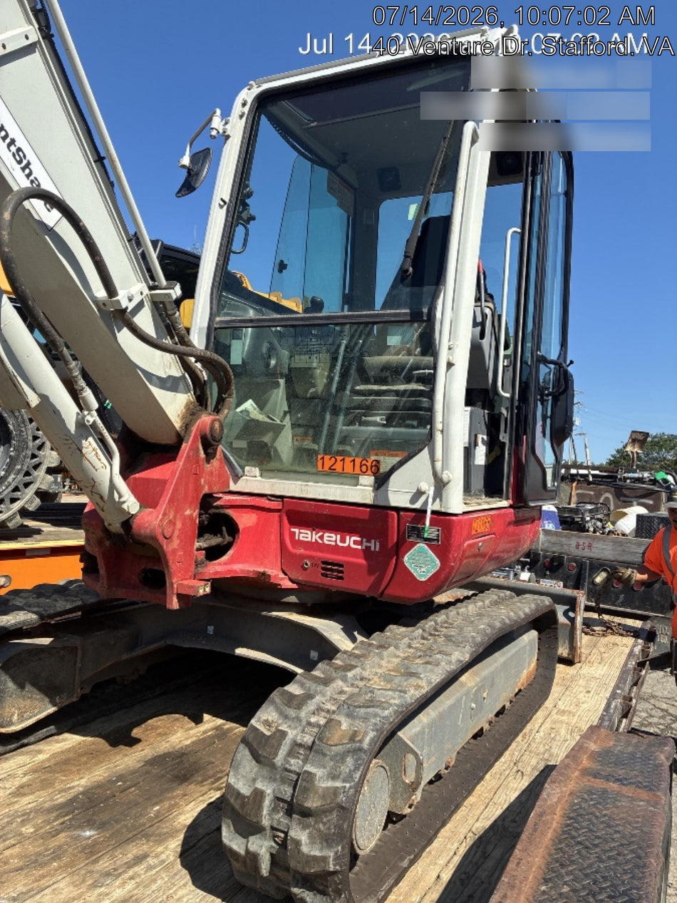 2020 TAKEUCHI TB-235-2CR