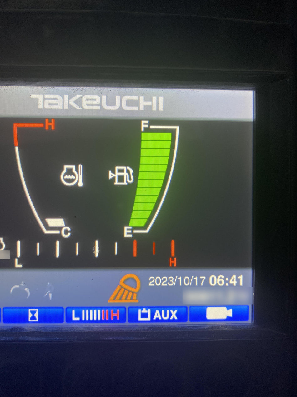 2022 TAKEUCHI TB290C