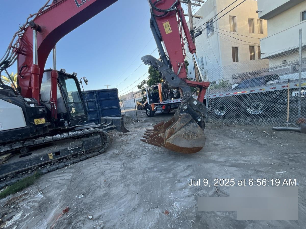 2022 GEITH 42" Bucket - Geith 25k - 35k
