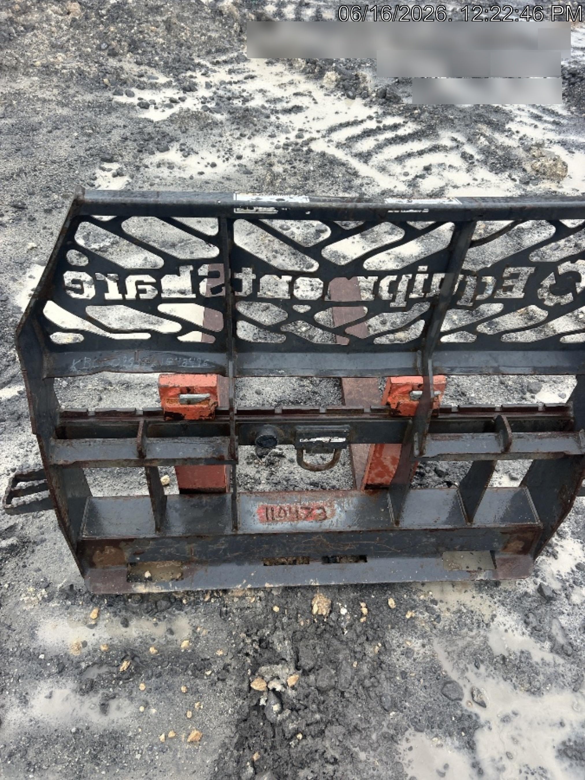 2020 EMKAY 48" Pallet Forks - Emkay