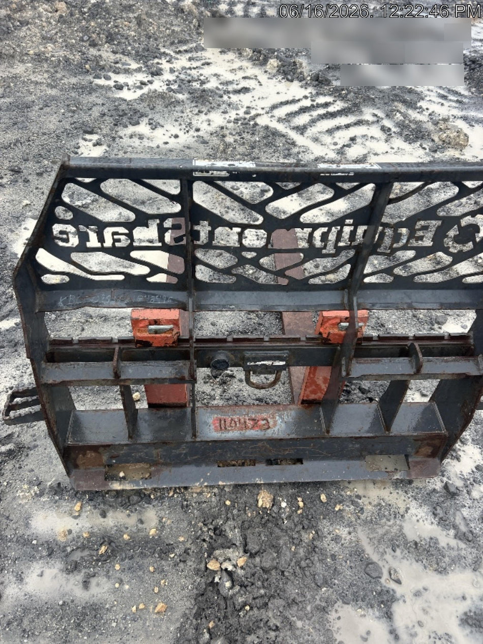 2020 EMKAY 48" Pallet Forks - Emkay