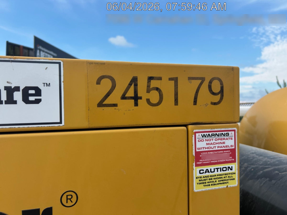 2022 VAC-TRON LP573XDT