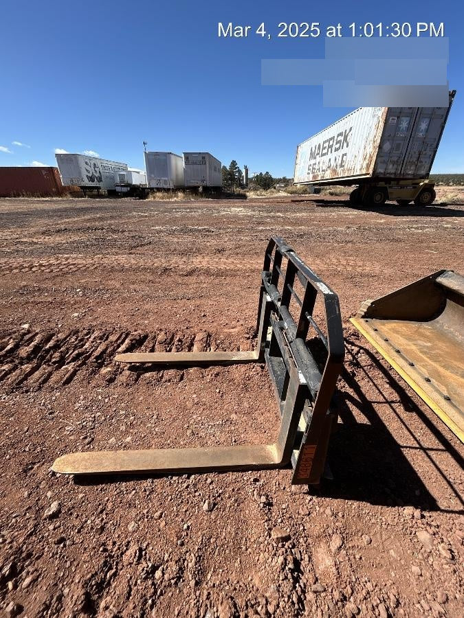 2023 ARROW MATERIAL HANDLING 48" Pallet Forks - Arrow