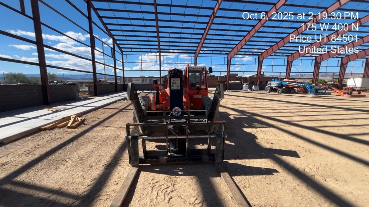 2024 JLG 1001095418S