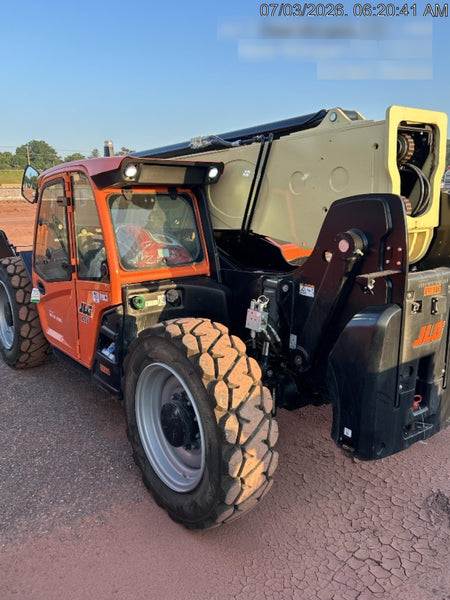 2025 JLG 1055 Premium