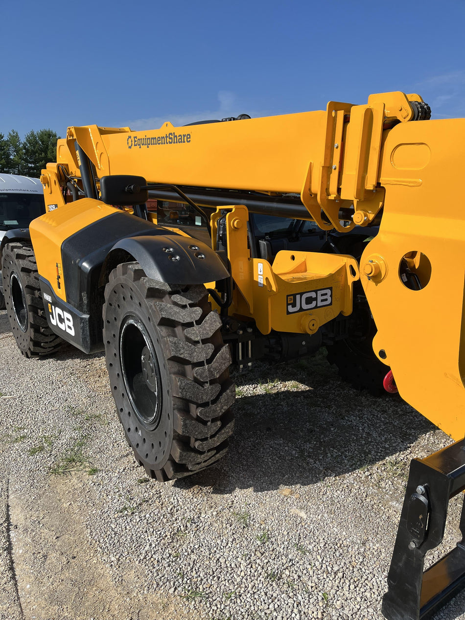 2023 JCB 509-42