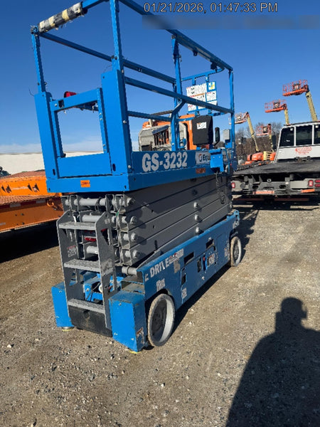 2022 GENIE GS-3232