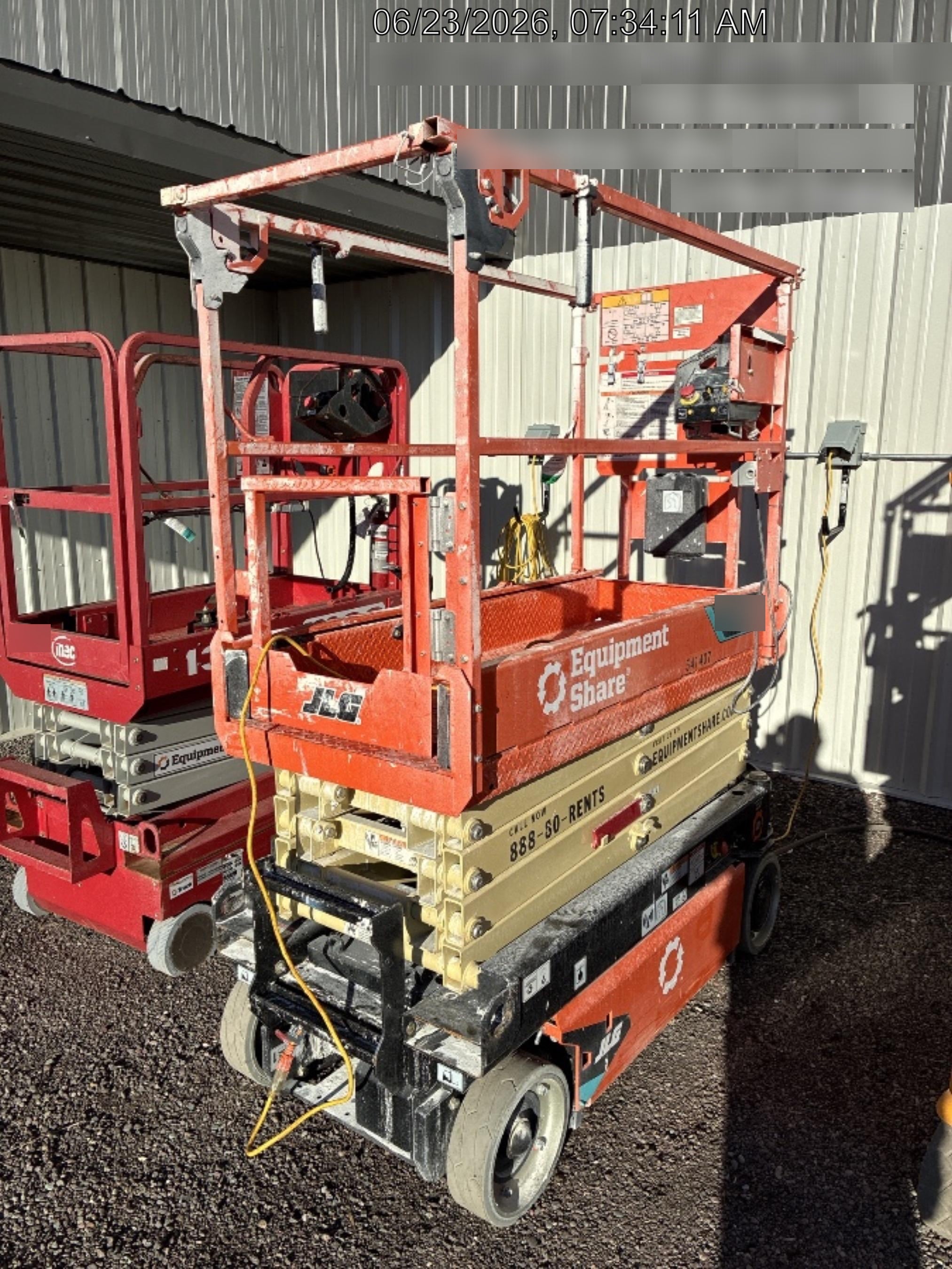 2025 JLG ES1932