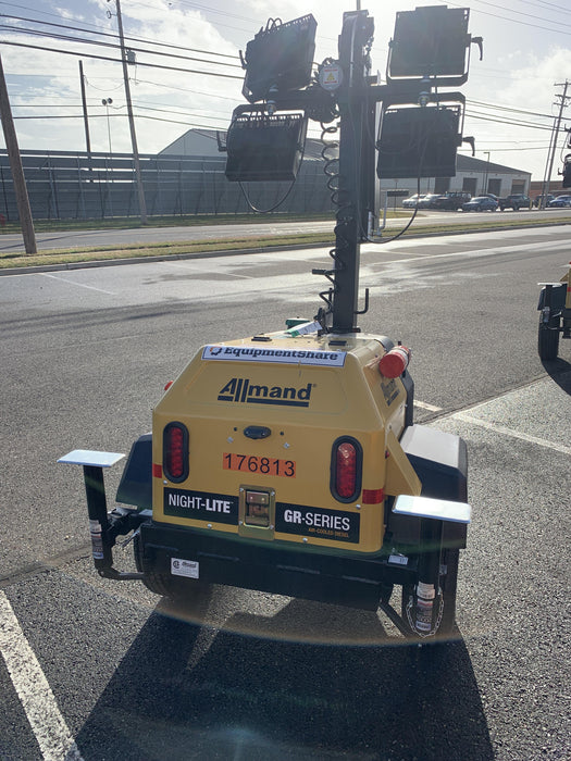 Allmand NLV3GR (4) LED Light Fixture 350W, 23' Vertical Mast, 3kW Prime, Towable, Deep Sea L401, Leveling Jacks, Yanmar T4F 5.8hp