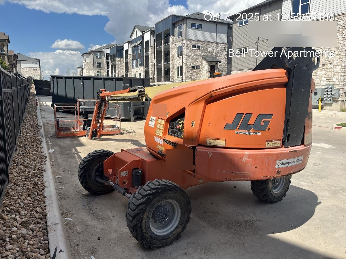 2019 JLG 460SJ