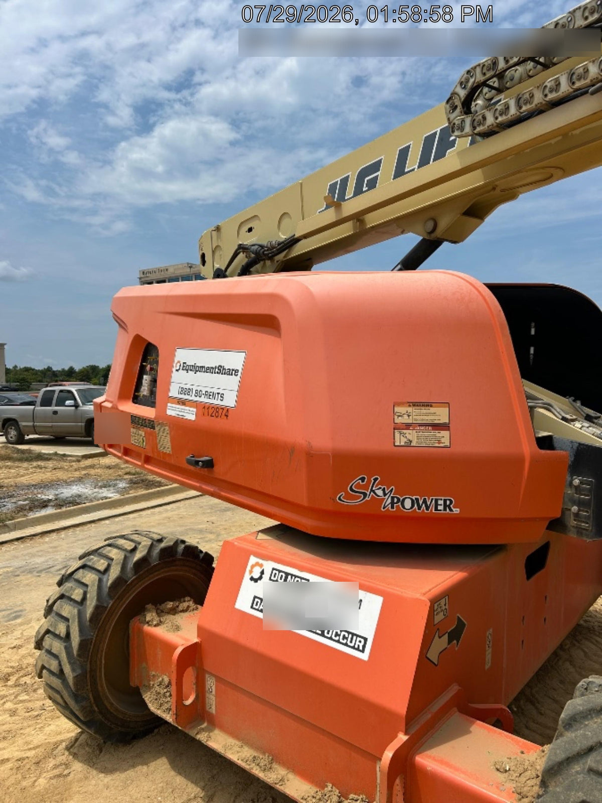 2020 JLG 660SJ
