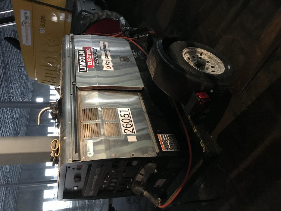 Lincoln Electric Vantage 322 Lincoln Vantage 322 Welder w/Trailer