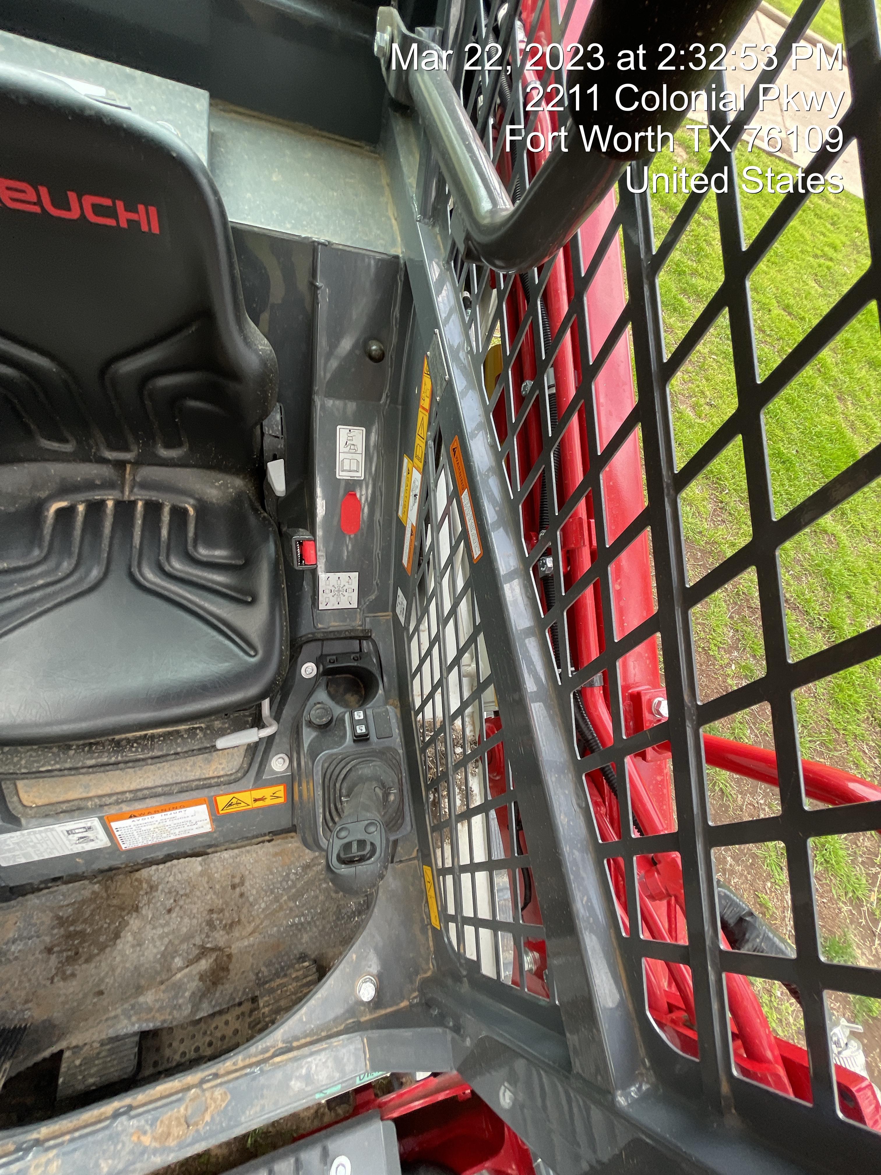 2023 TAKEUCHI TL6R