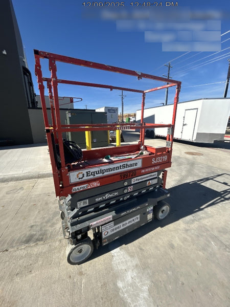2021 SKYJACK SJ3219