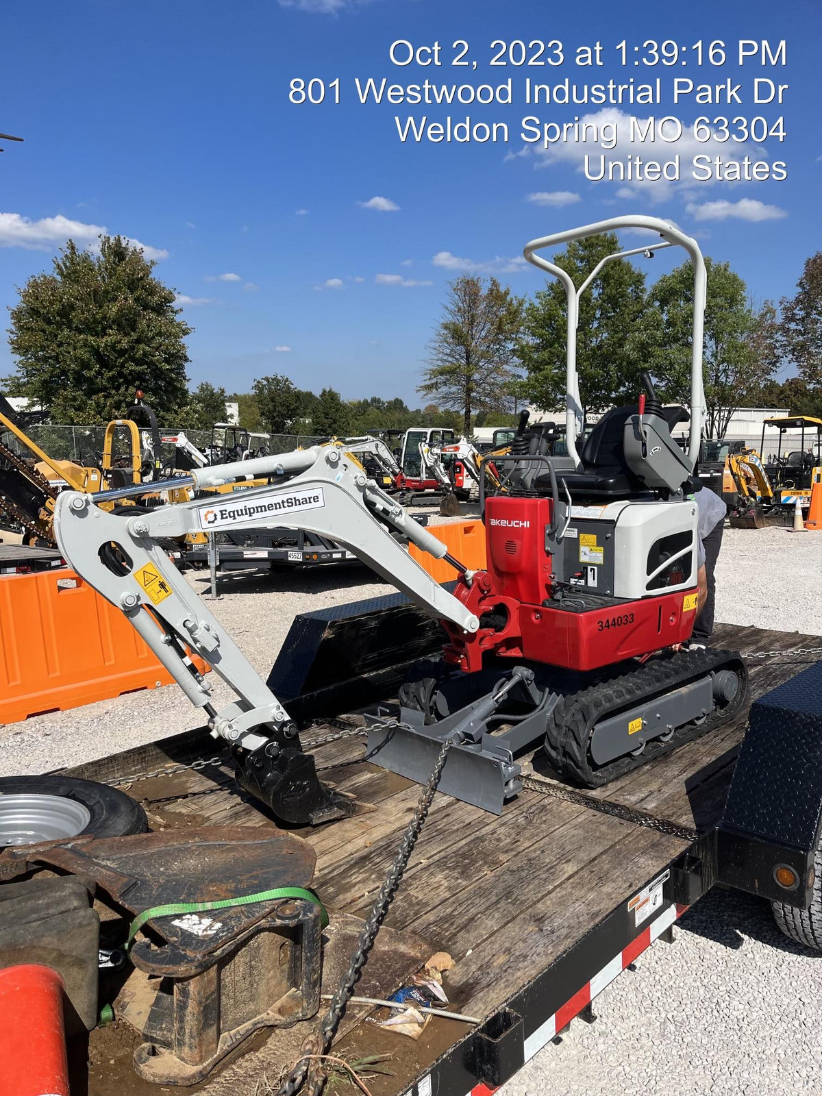 2023 TAKEUCHI TB210R