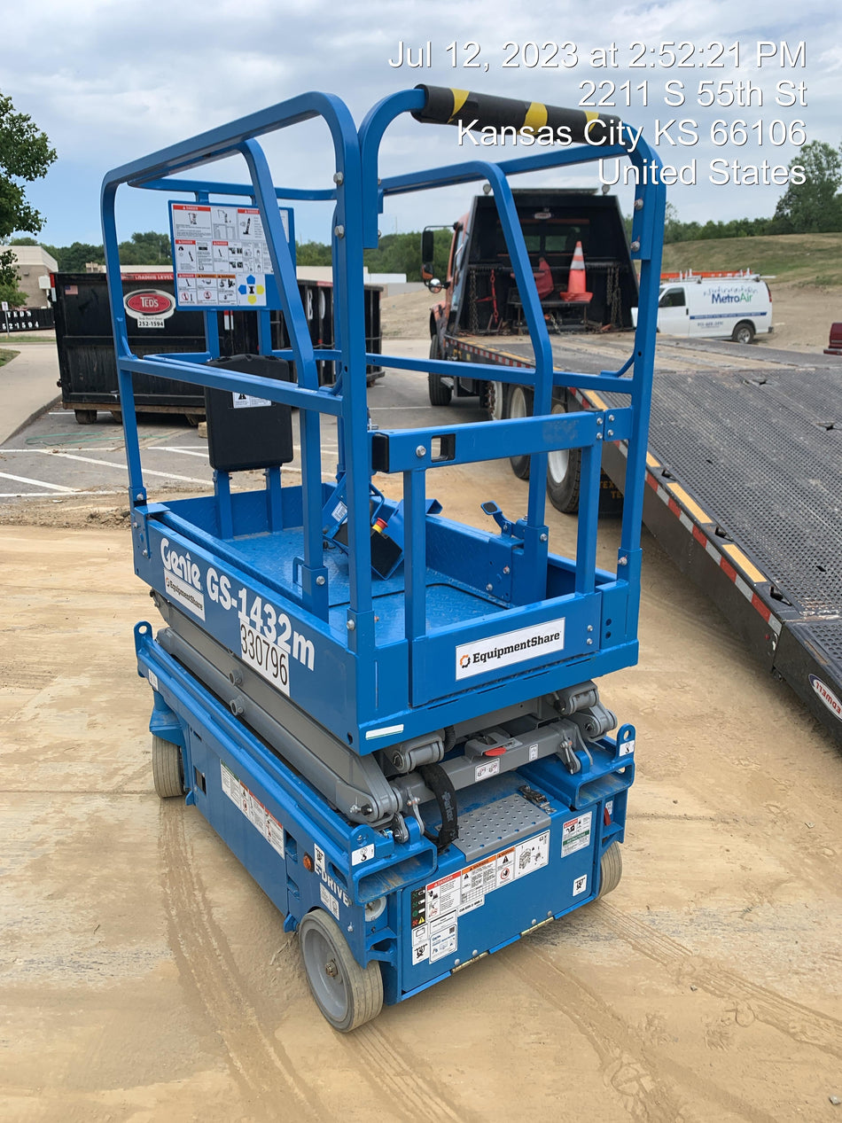 2023 GENIE GS-1432