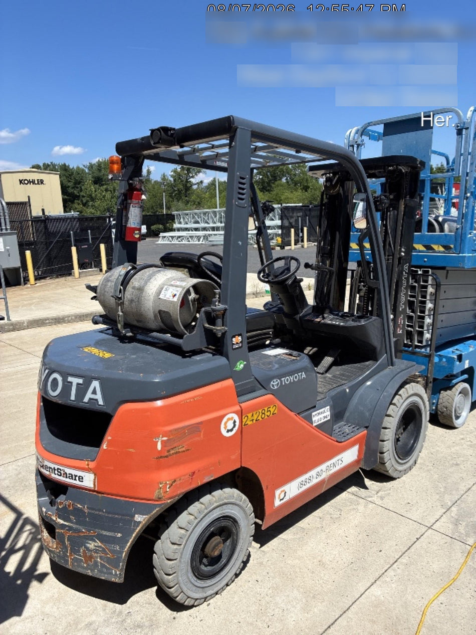 2022 TOYOTA 50-8FGU25