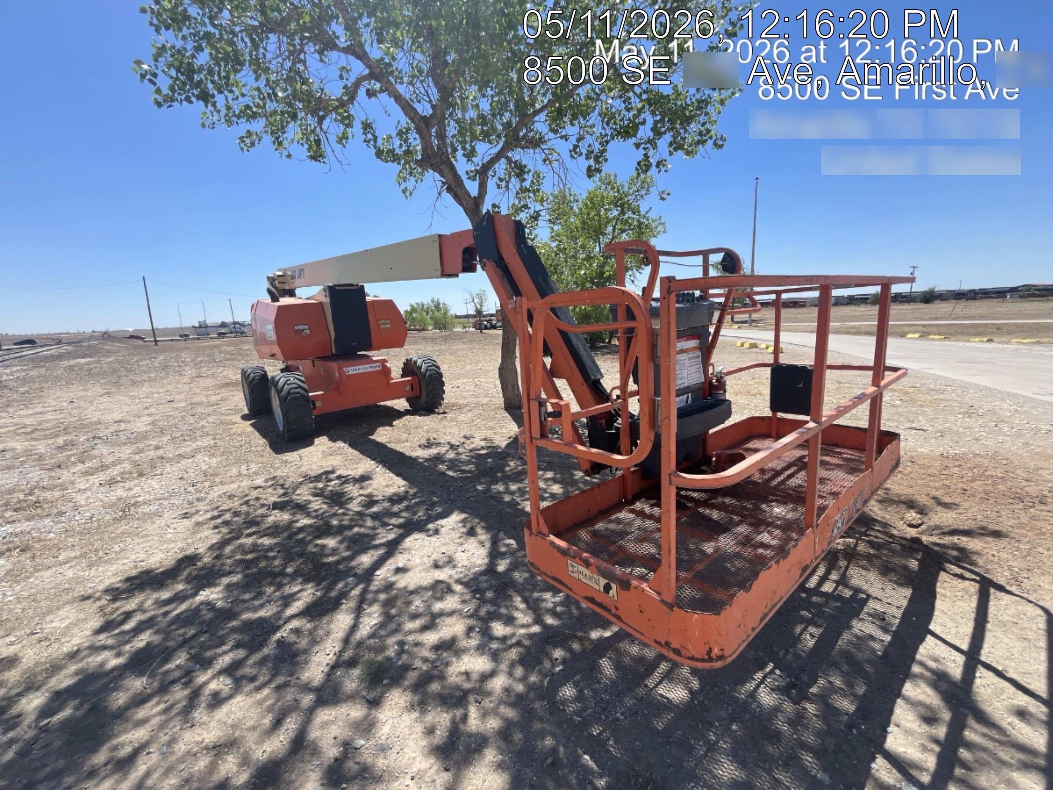 2021 JLG 800AJ