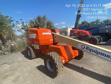 2022 JLG 400S