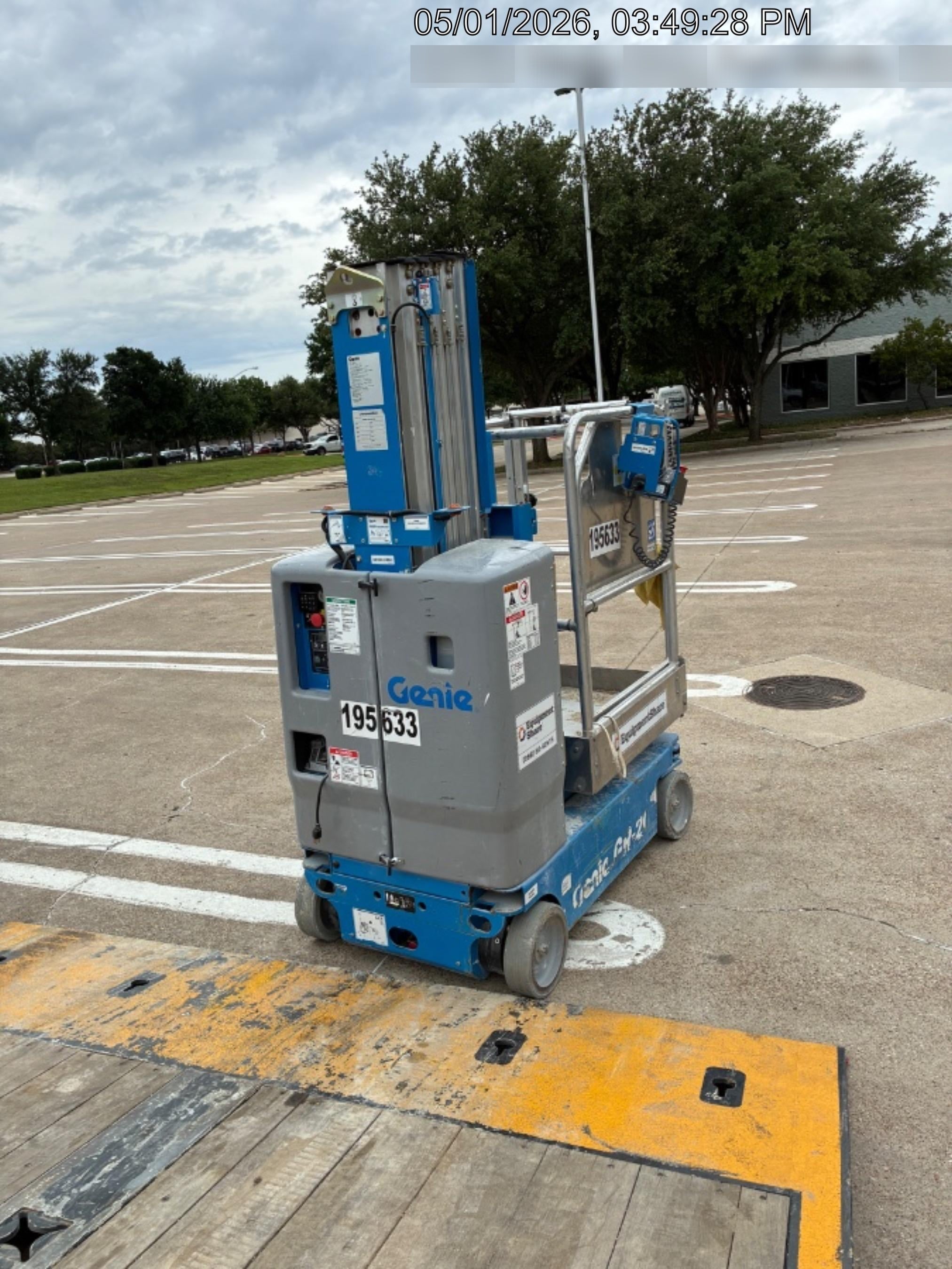 2021 GENIE GR-20