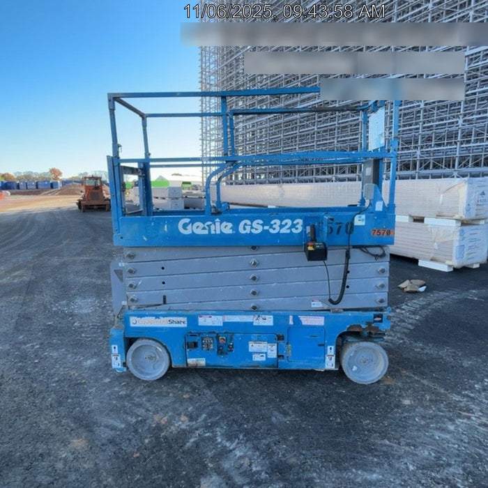 2018 GENIE GS-3232