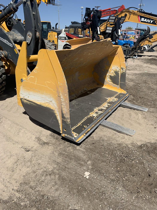 2020 JOHN DEERE 96" Loader Fork Carriage - John Deere