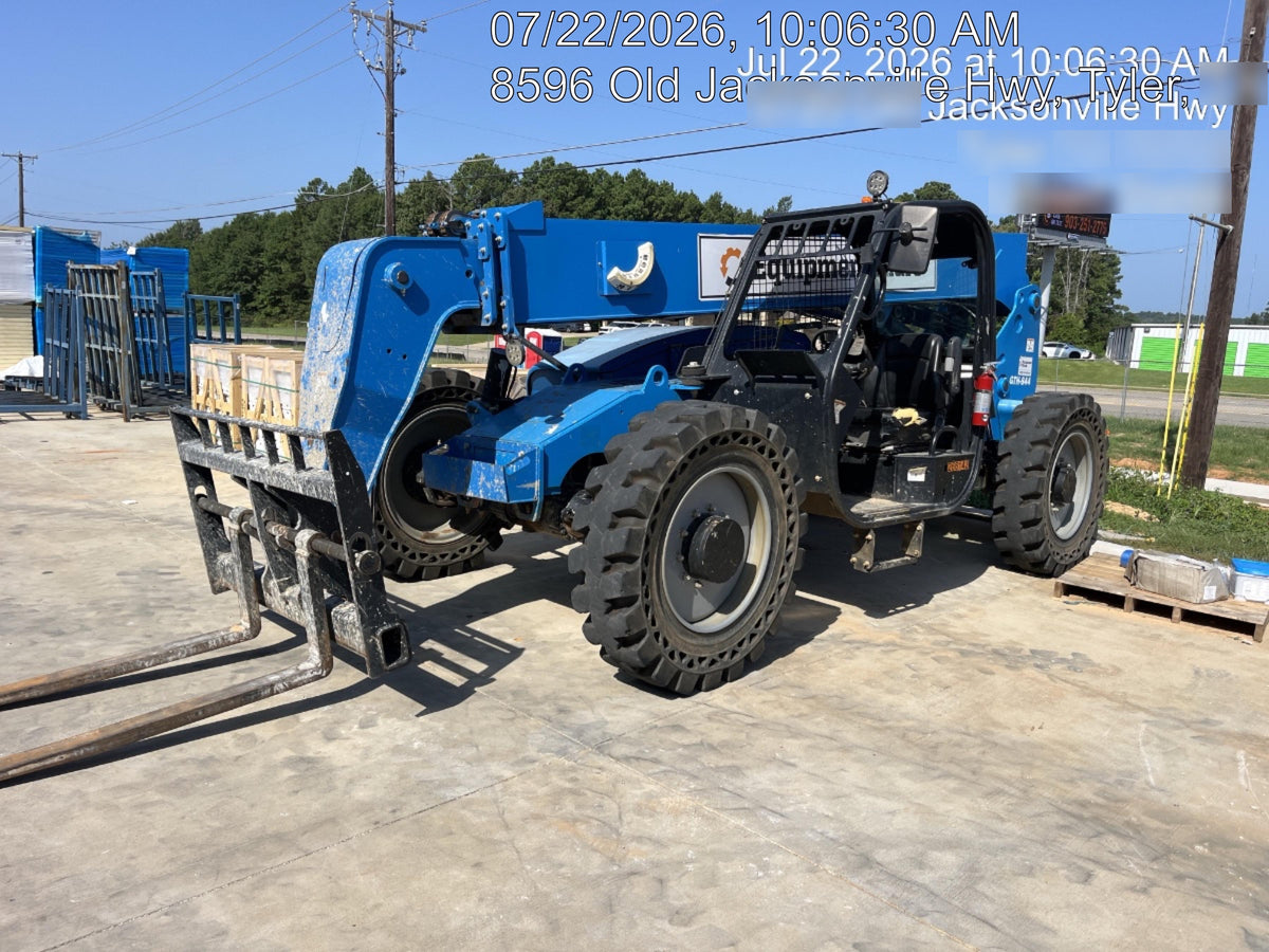2022 GENIE GTH-844