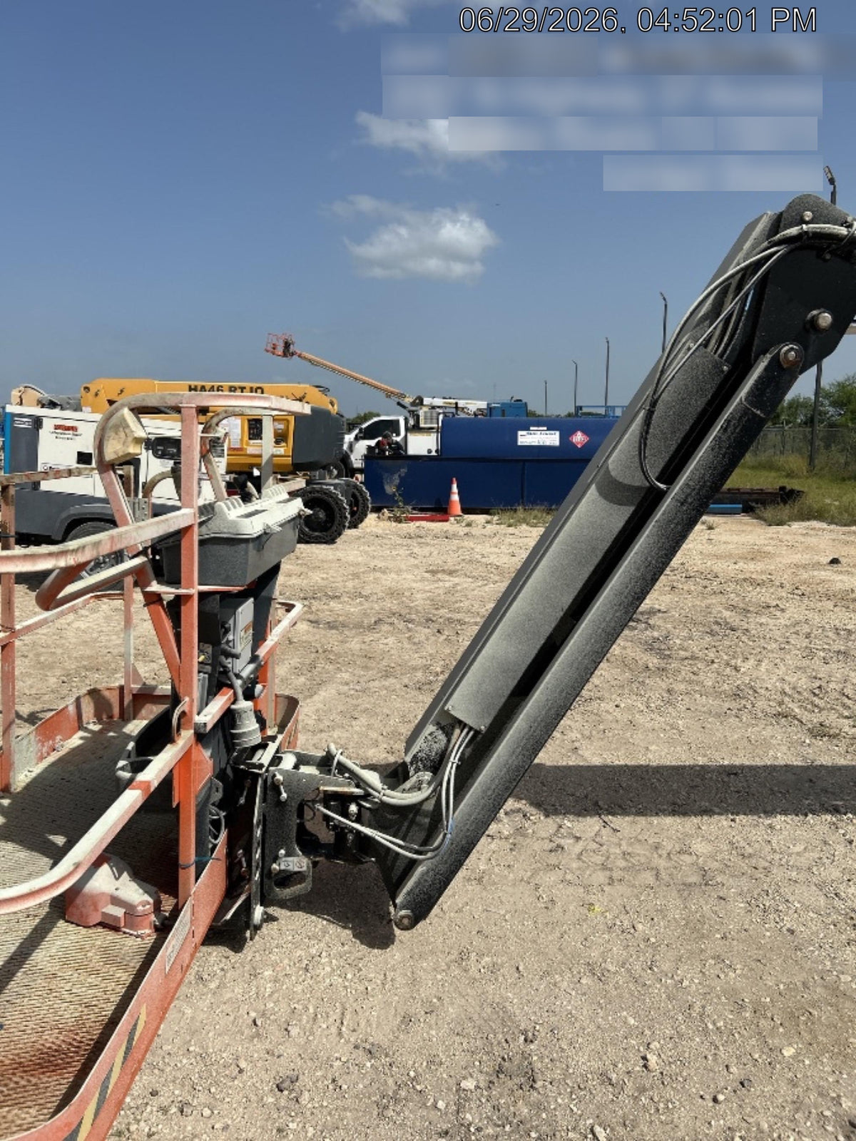2024 JLG 460SJ
