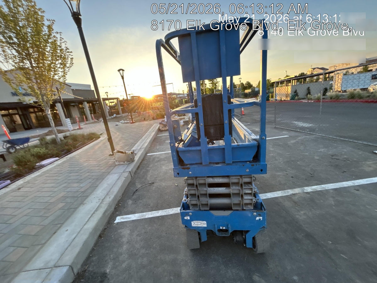 2019 Genie GS-1930 Half Height Swing Gate, 800W Inverter